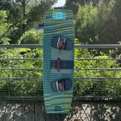 Board De Kite Duotone Twin Tip - Occasion - Spike 2021 (complète)