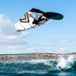 Voile De Windsurf Severn Blade - Red 17 Voile De Windsurf Severn Blade - Red -Équipement De Surf Soldes 2024 37e30cd425787ff229606e3943104352d9757294 E21SEVEWAT68969 6