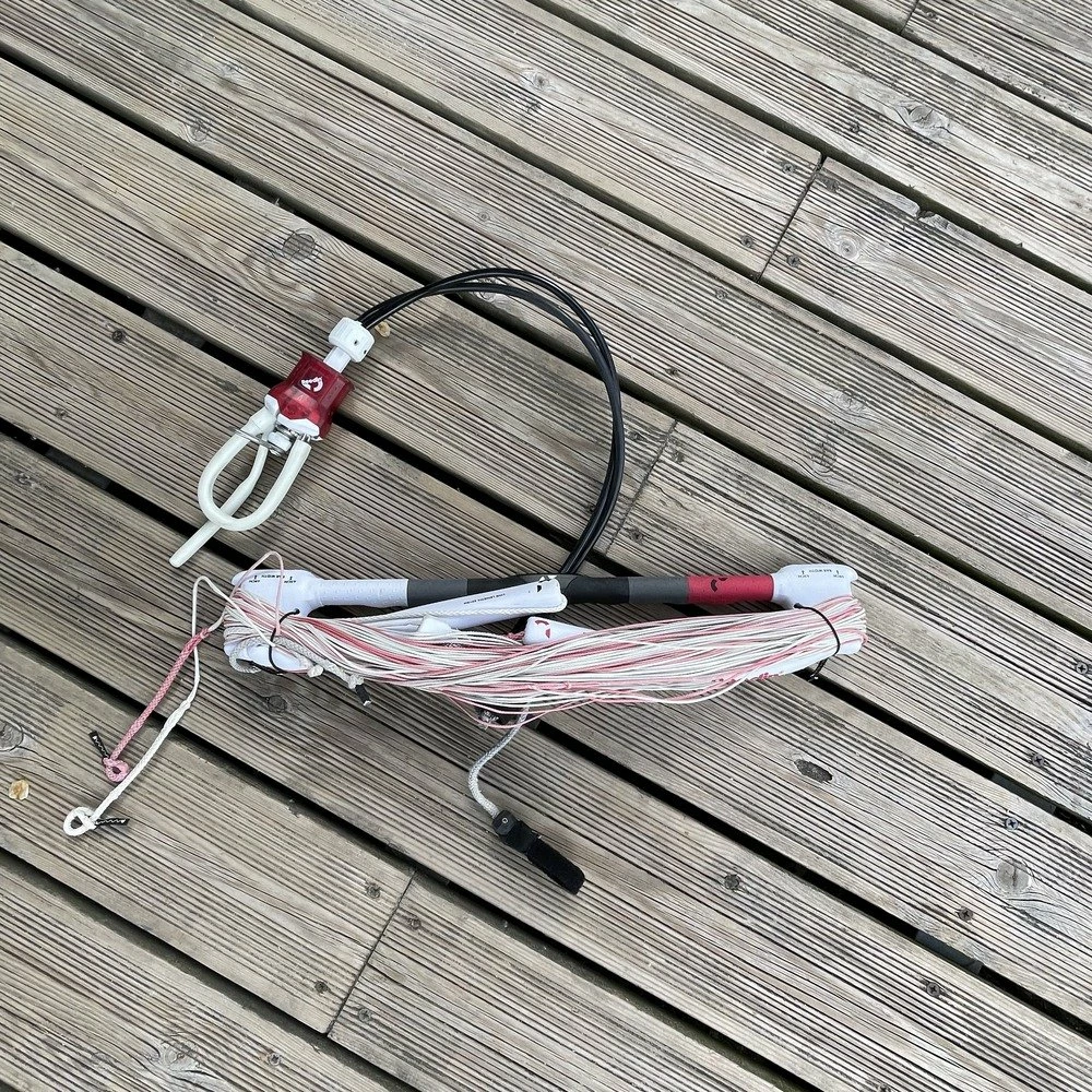 Barre De Kite Reedin Occasion - Dreamstick 2 2021 - 4 Lignes 4 Barre De Kite Reedin Occasion - Dreamstick 2 2021 - 4 Lignes – Image 2